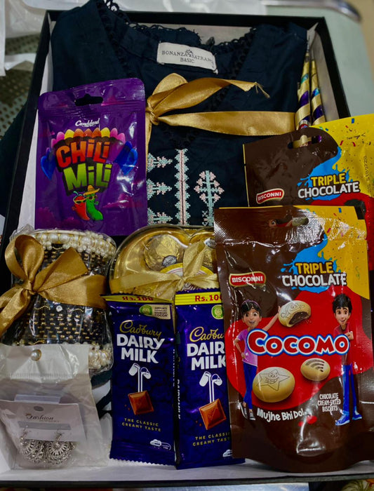 Lovely Queen’s Treat | Luxury Gift Box for Her by Custaura